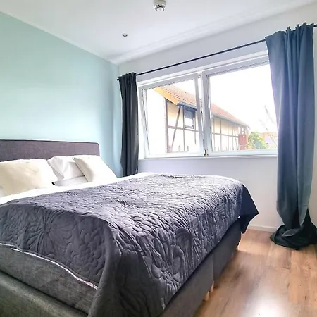 4 Zimmerwohnung In *
